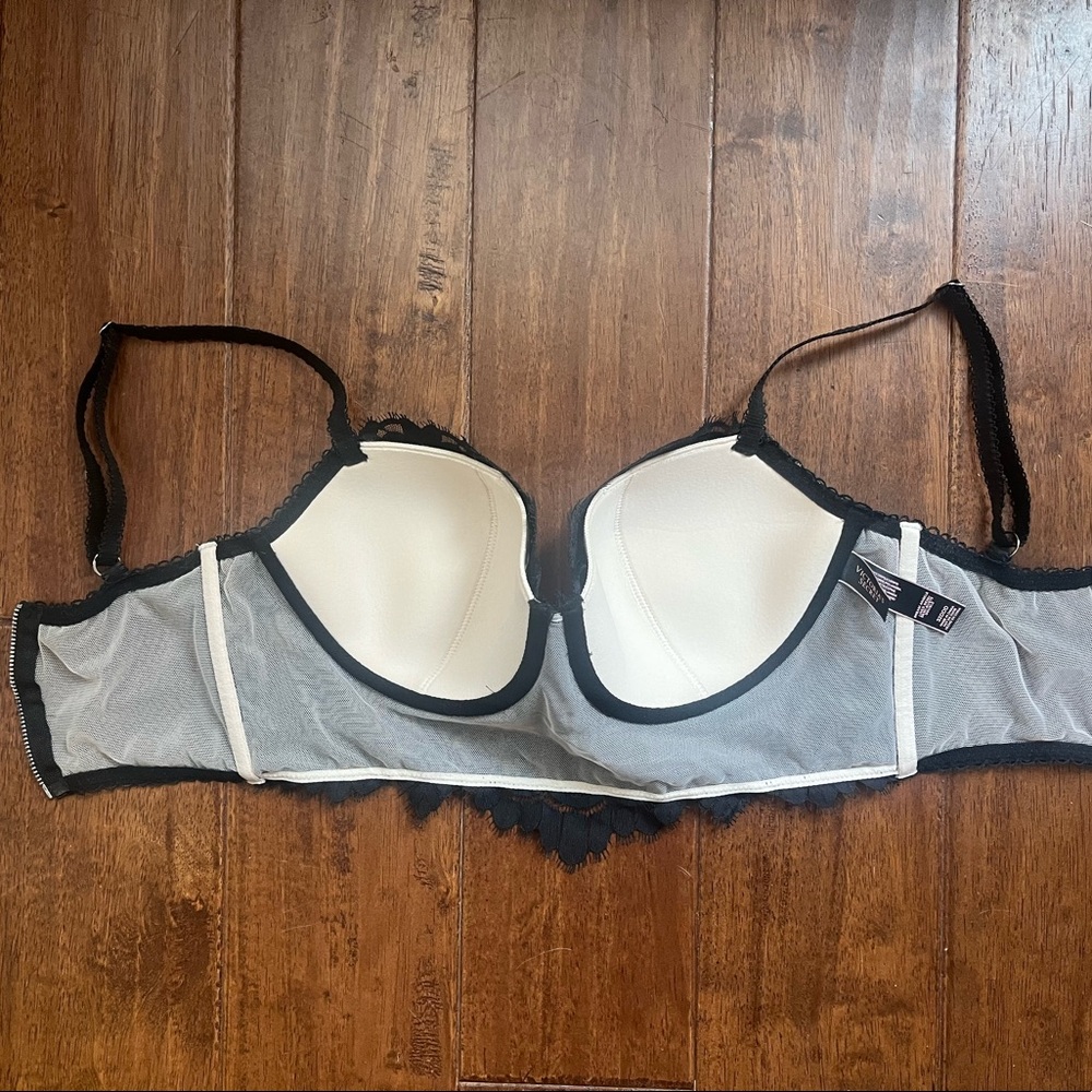 Victoria’s Secret longline lace zip bra, Black 32DDD - Picture 3 of 4